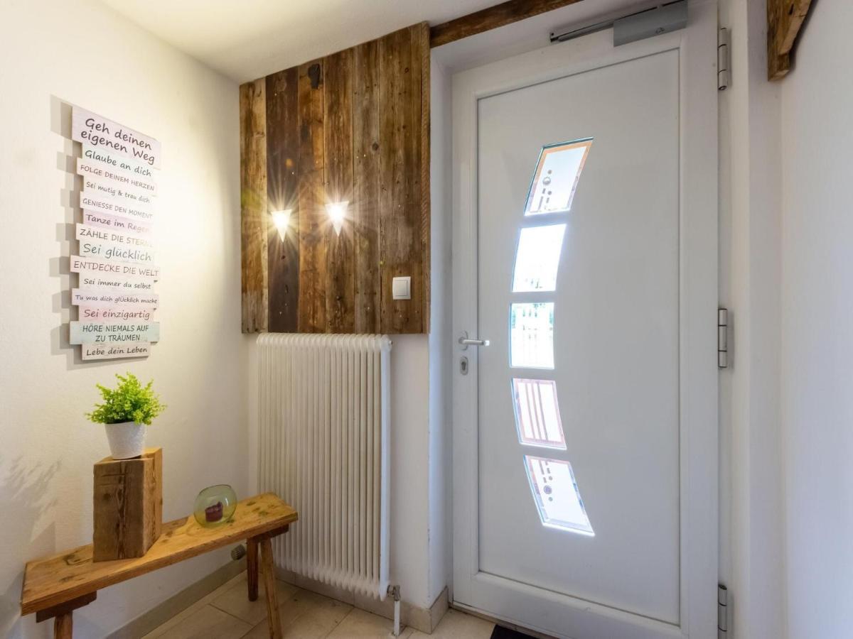 In With A Shared Sauna Apartment